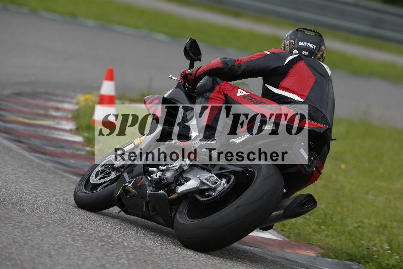 /26 31.05.2024 TZ Motorsport Training ADR/Gruppe gruen/77